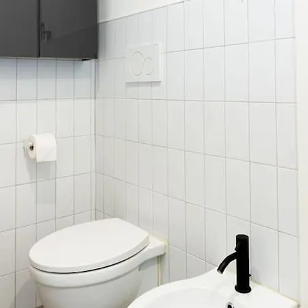 Porta Nuova Binario 9 34 *